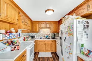 724 11th St, Menasha, WI 54952 - Photo 5
