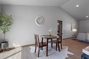 530 Riverview Dr, Berlin, WI 54923 - Photo 9