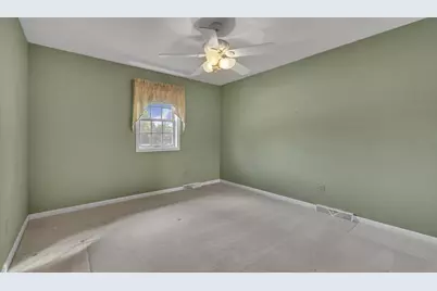 1707 Pilgrim Way, New Holstein, WI 53061 - Photo 11