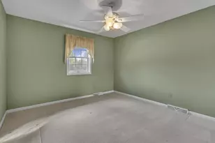 1707 Pilgrim Way, New Holstein, WI 53061 - Photo 11