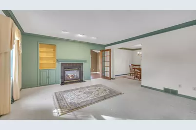 1707 Pilgrim Way, New Holstein, WI 53061 - Photo 15