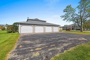 1294 Wittmann Park Ln, Menasha, WI 54952 - Photo 29