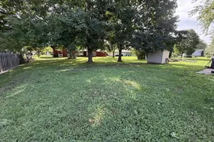 476 Hiawatha Dr, Brillion, WI 54110 - Photo 13