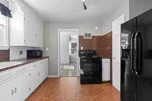 1106 Minahan St, Green Bay, WI 54303 - Photo 15