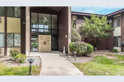 1699 Alcan Drive #212, Menasha, WI 54952 - Photo 3