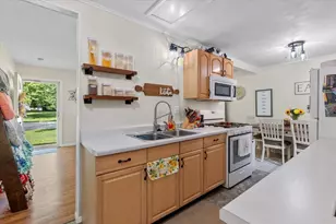 207 N 5th St, Winneconne, WI 54986 - Photo 11