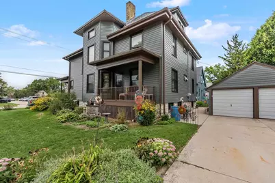 136 E Merrill Avenue, Fond du Lac, WI 54935 - Photo 3