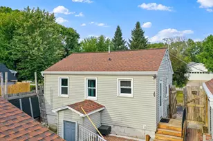 3939 Agamaite Rd, Green Bay, WI 54311 - Photo 3
