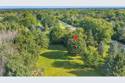 3826 Hidden Valley Lane, Green Bay, WI 54311 - Photo 35