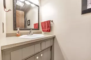 3826 Hidden Valley Ln, Green Bay, WI 54311 - Photo 17