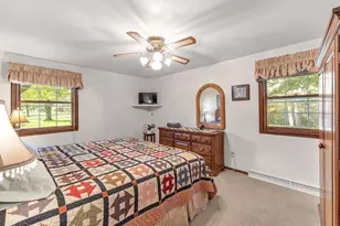 3826 Hidden Valley Ln, Green Bay, WI 54311 - Photo 21