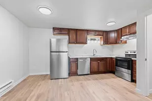 2130 Elm View Dr, Ashwaubenon, WI 54304 - Photo 5
