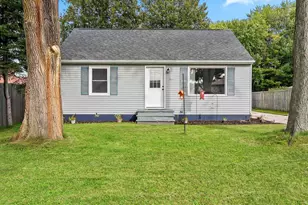 822 Ardennes St, Green Bay, WI 54303 - Photo 1
