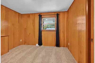 1607 Cormier Road, Green Bay, WI 54313 - Photo 5