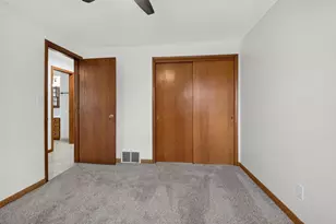 1607 Cormier Rd, Green Bay, WI 54313 - Photo 15