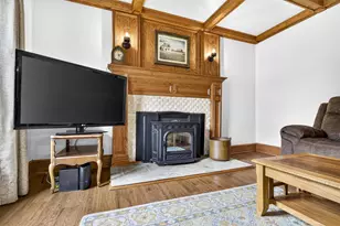582 Oak St, Neenah, WI 54956 - Photo 11