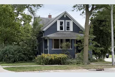 843 Dousman Street, Green Bay, WI 54303 - Photo 1
