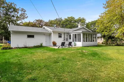144 N Washington Street, Bonduel, WI 54107 - Photo 5