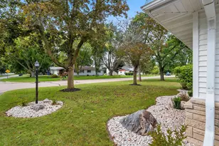 144 N Washington St, Bonduel, WI 54107 - Photo 3