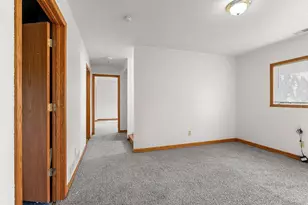 N1565 Lyman Rd, Waupaca, WI 54981 - Photo 27