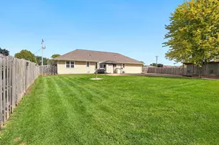 2188 Klondike Rd, Green Bay, WI 54311 - Photo 7