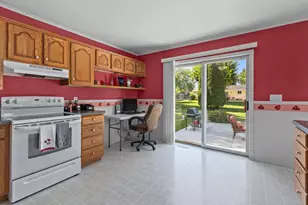 517 Donna St, Chilton, WI 53014 - Photo 11