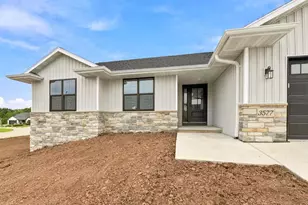 3577 Black Sheep Wy, Green Bay, WI 54311 - Photo 3