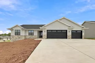 3577 Black Sheep Wy, Green Bay, WI 54311 - Photo 1