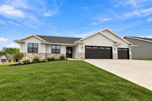 3577 Black Sheep Wy, Green Bay, WI 54311 - Photo 1