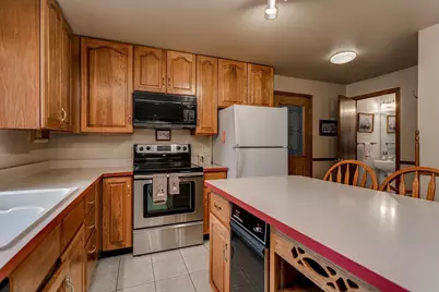 934 Nicolet Avenue, Oshkosh, WI 54901 - Photo 7