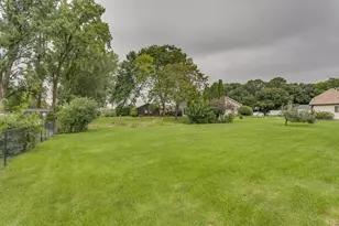 934 Nicolet Ave, Oshkosh, WI 54901 - Photo 35