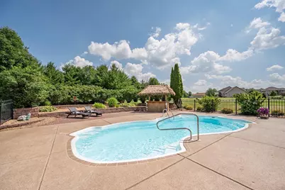2756 Amethyst Court, Green Bay, WI 54311 - Photo 9