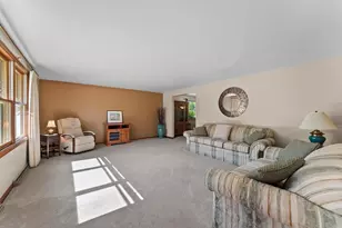 506 Pine Terrace, Green Bay, WI 54303 - Photo 21