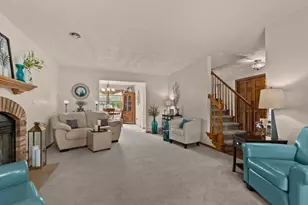 615 S Wild Rose Ln, Appleton, WI 54914 - Photo 9