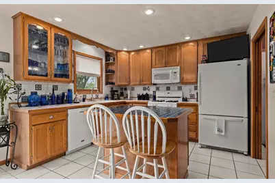 615 S Wild Rose Lane, Appleton, WI 54914 - Photo 21