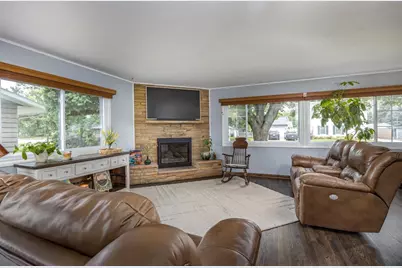 1406 Hazel Street, Oshkosh, WI 54901 - Photo 9