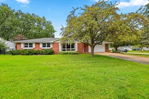 140 Helene Ct, Green Bay, WI 54301 - Photo 1