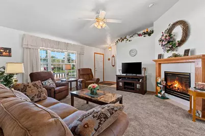 2570 Gemini Road, Green Bay, WI 54311 - Photo 5