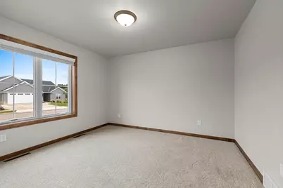 928 Mendota Drive, Green Bay, WI 54311 - Photo 25
