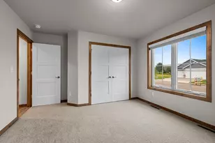 928 Mendota Dr, Green Bay, WI 54311 - Photo 23