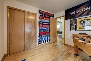1715 E College Ave, Appleton, WI 54915 - Photo 21