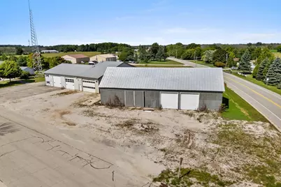 212 Apple Blossom Lane, Manitowoc, WI 54220 - Photo 17