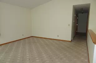 1617 Spruce Ct, Shawano, WI 54166 - Photo 9
