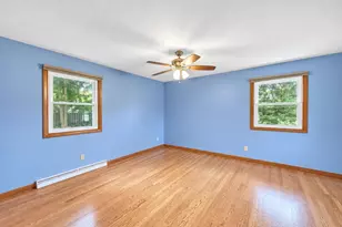 127 W Capitol Dr, Appleton, WI 54911 - Photo 7