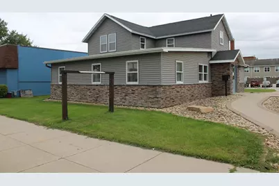 118 E Division Street, Shawano, WI 54166 - Photo 1