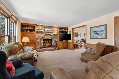 2967 Mayflower Road, Green Bay, WI 54311 - Photo 11