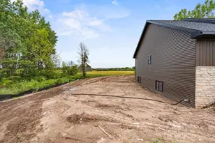 3869 Van Lanen Rd, Green Bay, WI 54311 - Photo 33