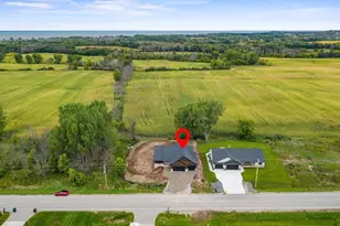 3869 Van Lanen Rd, Green Bay, WI 54311 - Photo 41
