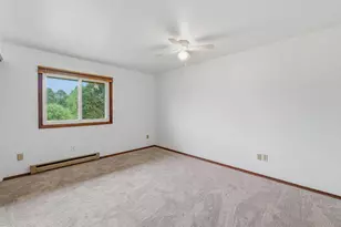 1737 Maricopa Dr, Oshkosh, WI 54904 - Photo 11