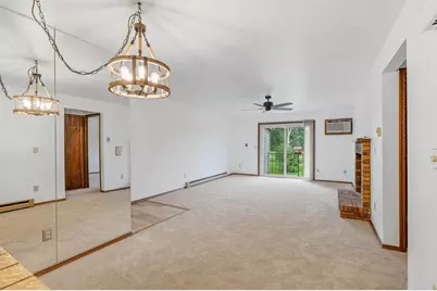 1737 Maricopa Drive #C, Oshkosh, WI 54904 - Photo 7